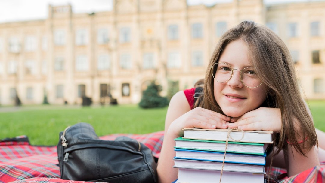 Tradução de Histórico Escolar Para Estudar no Reino Unido: Passo a Passo