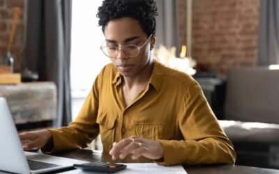 Tradução de Declarações Pessoais e Financeiras Para Aplicações em Universidades da Ásia