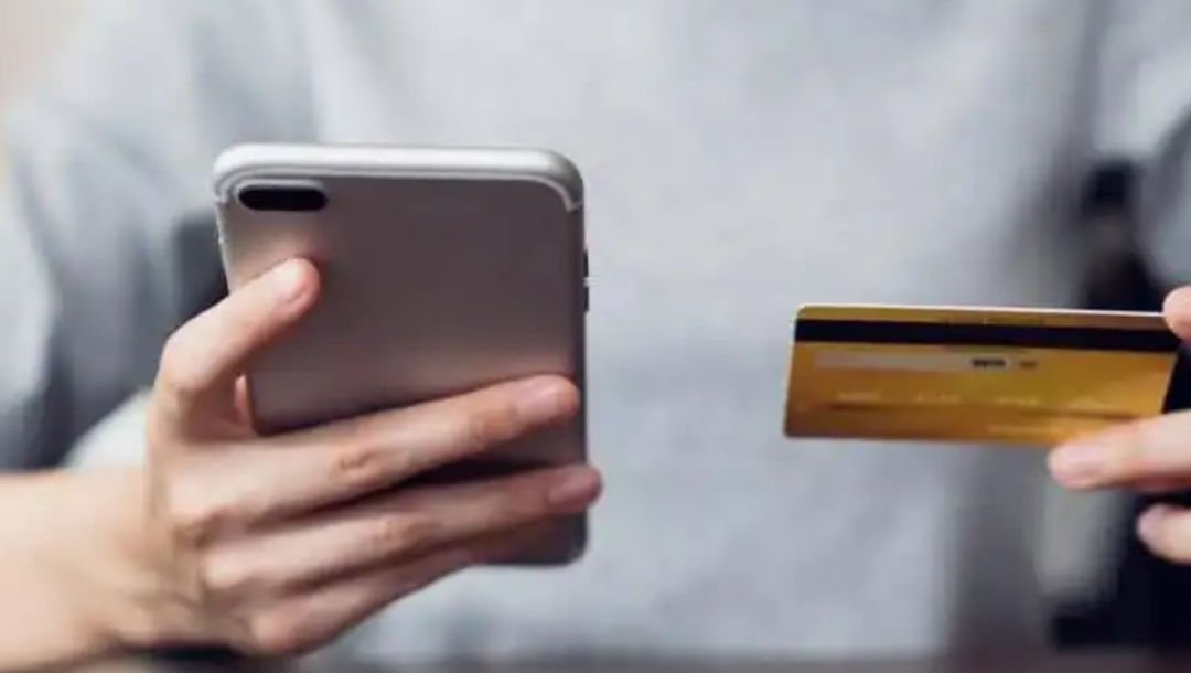 Tradução de Documentos Tributários Para Abrir Conta Bancária no Exterior