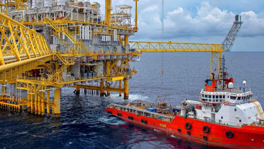 Tradução de Certificados Técnicos Para Trabalhar em Plataformas de Petróleo na Escócia